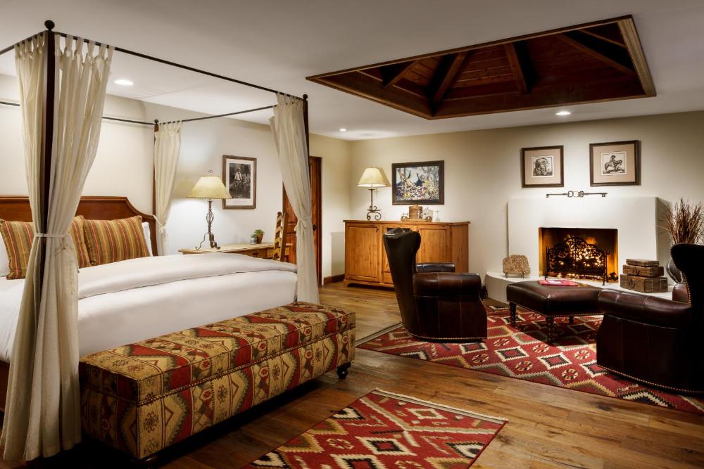 Deluxe Casita interior